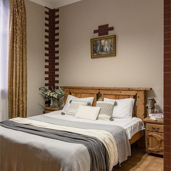 Улучшенный номер с 1 кроватью. Фото 14