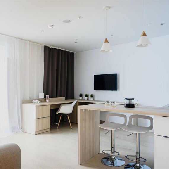 Люкс (двухкомнатный номер). Фото 2