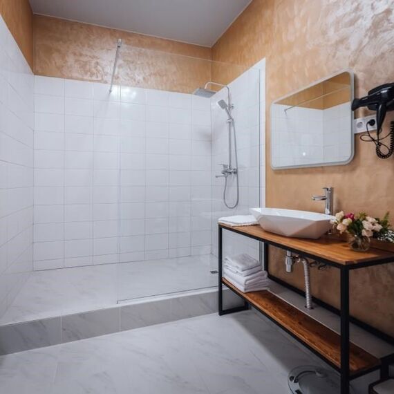 Семейный люкс с 3 спальнями и видом на Казанский собор. Фото 15