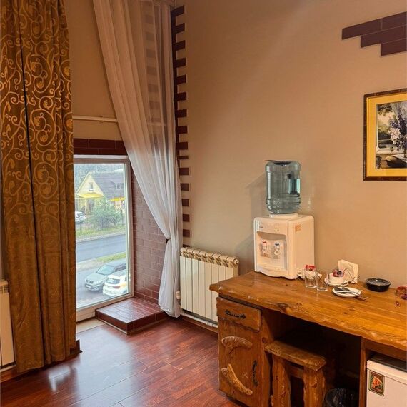 Улучшенный номер с 2 раздельными кроватями. Фото 3