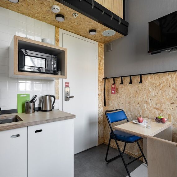 Дизайнерские двухуровневые апартаменты