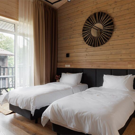 Стандартный номер с раздельными кроватями и балконом. Фото 7