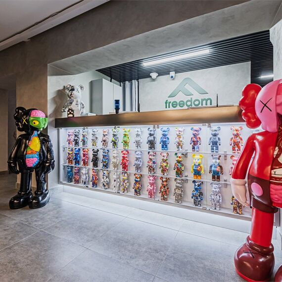 Классик с 2 односпальными кроватями и кухней. Фото 10