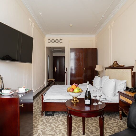 Супериор с двуспальной кроватью. Фото 23