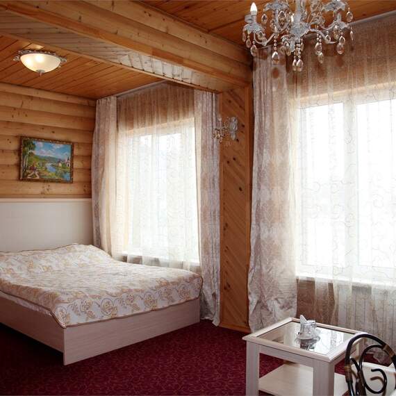 Двуспальный номер в Эко-Домике. Фото 15