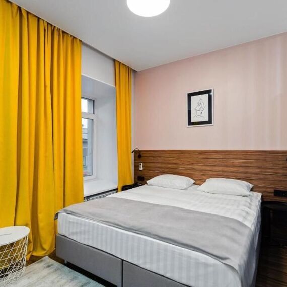 Апартаменты с 2 спальнями и кухней. Фото 24