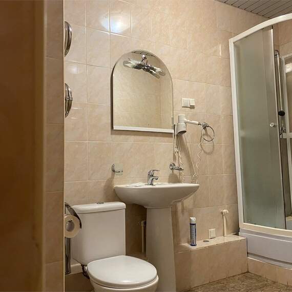 Апартаменты двухкомнатные семейные. Фото 8
