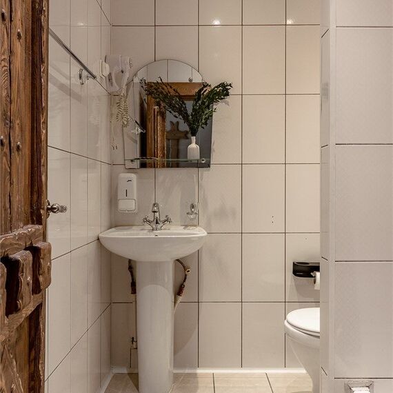 Трехместный номер с раздельными кроватями. Фото 24