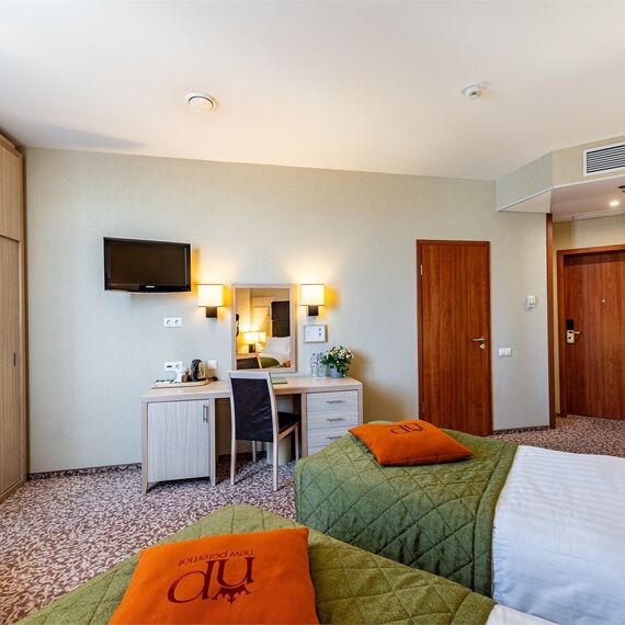 Улучшенный «Атриум» с раздельными кроватями. Фото 3