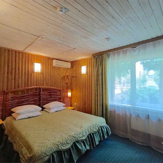 Коттедж «Украинская хата» с кухней 3-х комнатный. Фото 1