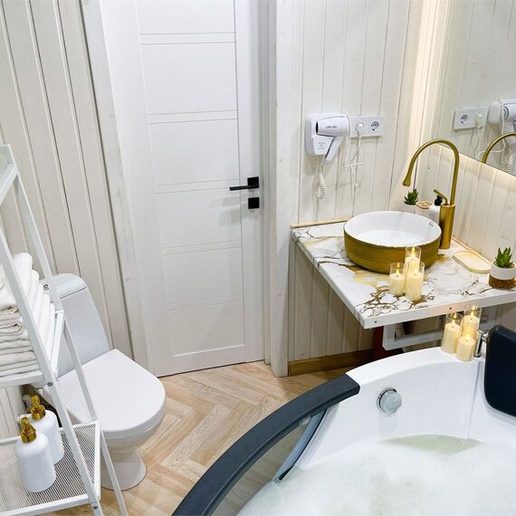 Номер с джакузи «Могучая ель». Фото 50