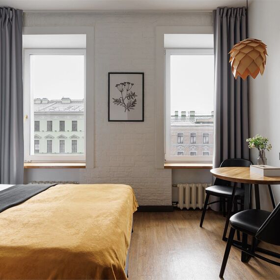 Улучшенный номер студио с видом на Невский проспект DBL+SINGLE/TRIPLE. Фото 19