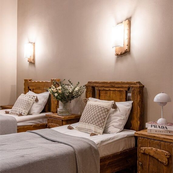 Трехместный номер с раздельными кроватями. Фото 9