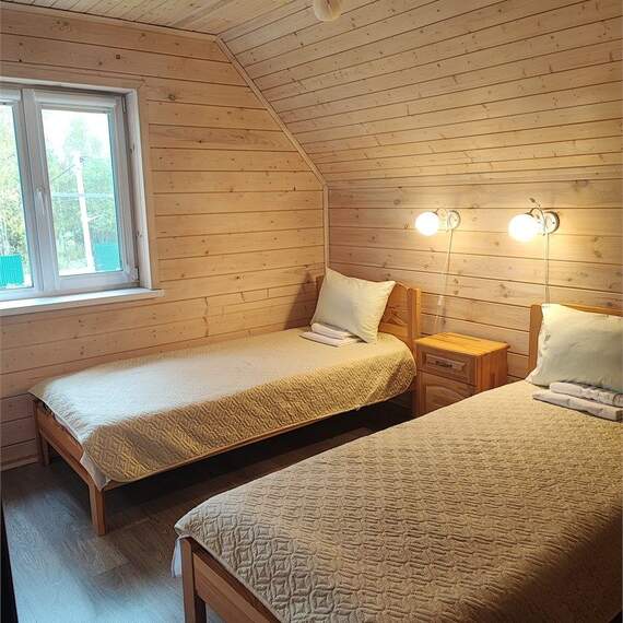 Деревянный коттедж (половина 1П), 2 этажа, на 6 человек. Фото 6