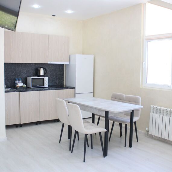 Люкс семейный  с балконом. Фото 13