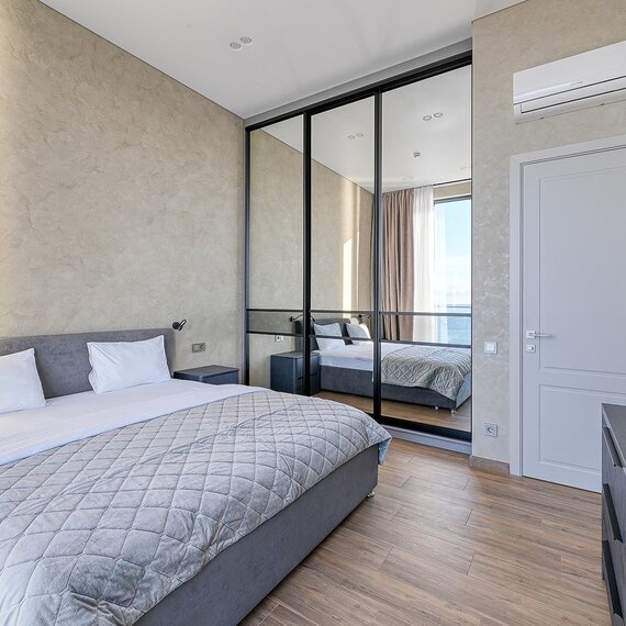 Grand Deluxe с видом на море. Фото 11