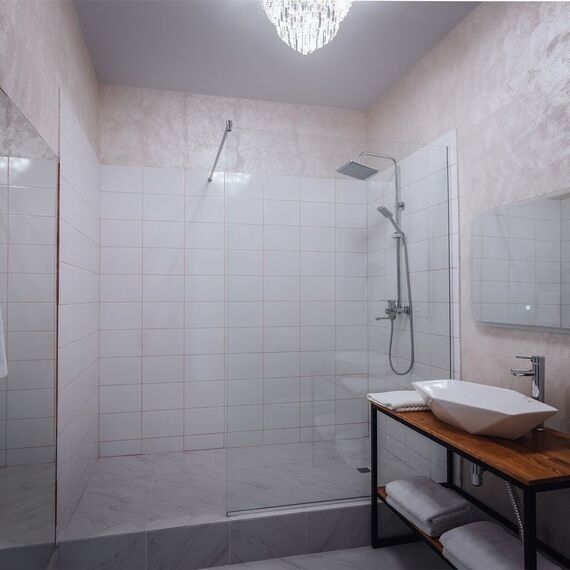 Люкс с балконом. Фото 10