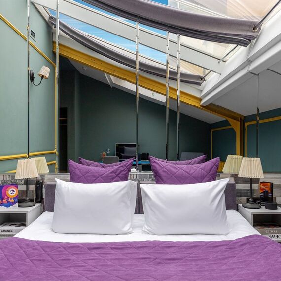 Номер с панорамными окнами SKY VIEW. Фото 14