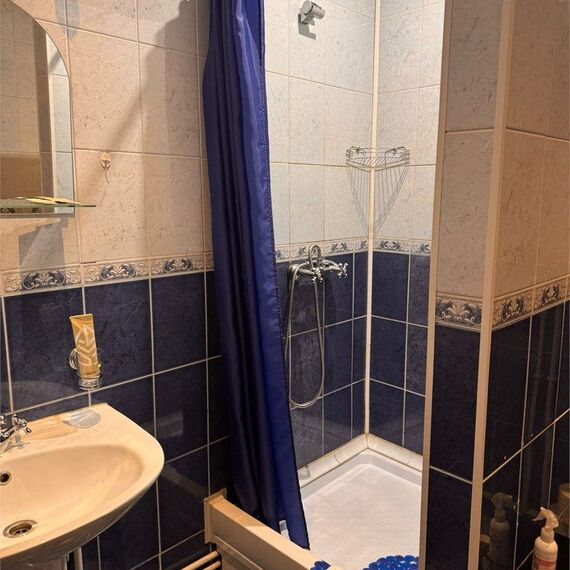 Улучшенный номер с балконом. Фото 3