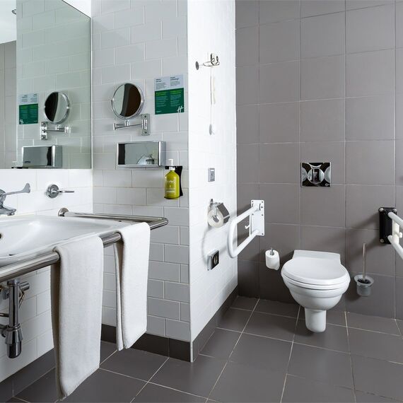 Номер для людей с ограниченными возможностями. Фото 4