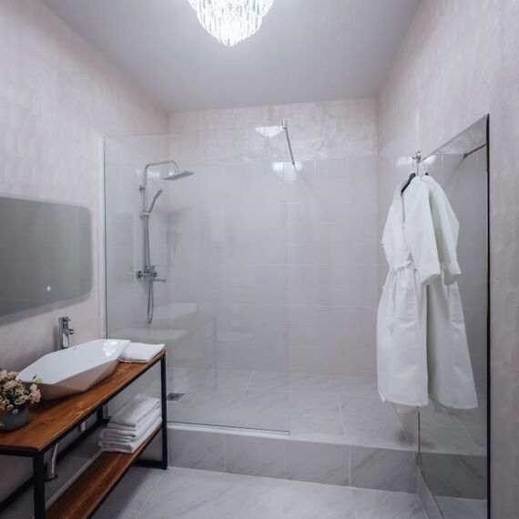 Семейный люкс с 3 спальнями и видом на Казанский собор. Фото 9