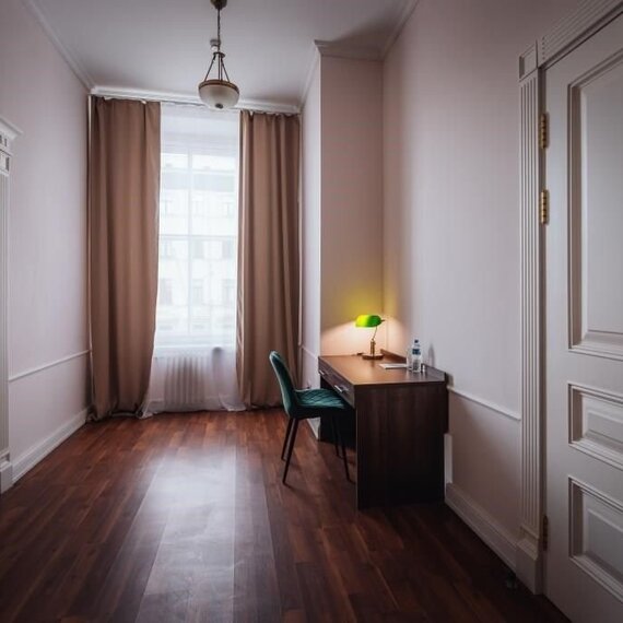 Президентский Люкс с балконом и видом на Казанский Собор. Фото 21