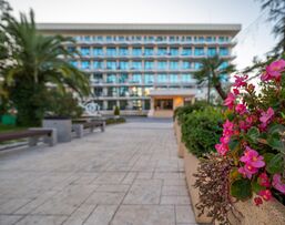 Апарт -  Отель на Лучезарной