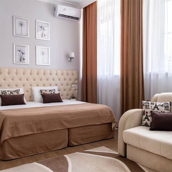 LUX (студио комфорт). Фото 1