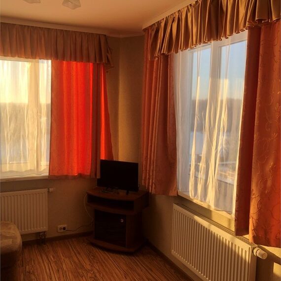 Эконом двухместный номер  2х Спальный диван. Фото 1