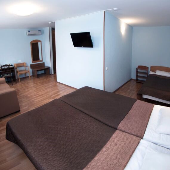 Семейный четырехместный номер. Фото 1