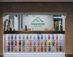 Freedom apart hotel