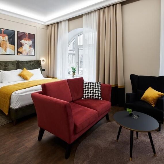 Люкс с видом на город. Фото 2