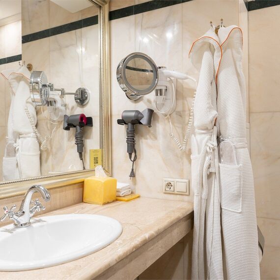 Супериор с двуспальной кроватью. Фото 15