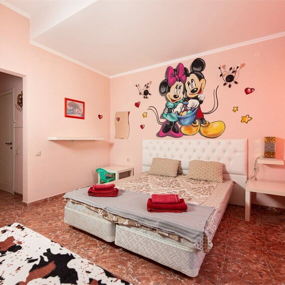 Трехместный стандартный номер с балконом. Фото 2