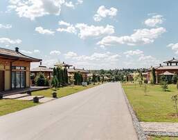Комплекс апартаментов Sunrise Village 4*