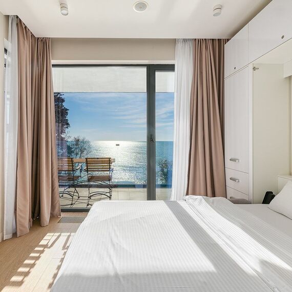 Студия с прямым видом на море 311. Фото 16