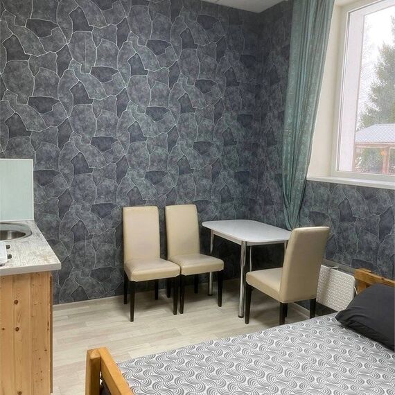 Стандартный номер с общей ванной комнатой. Фото 3