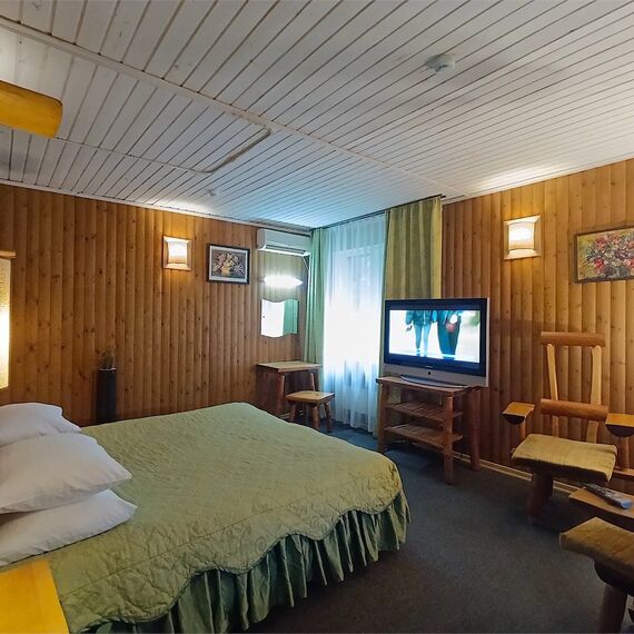 Коттедж «Падающий домик». Фото 1