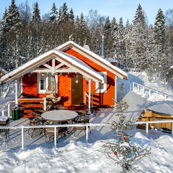 ДОМ У ОЗЕРА С КУПЕЛЬЮ НА ДРОВАХ. Фото 12