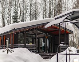 Домик в соснах