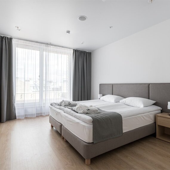 Люкс с террасой (двухкомнатный номер). Фото 4