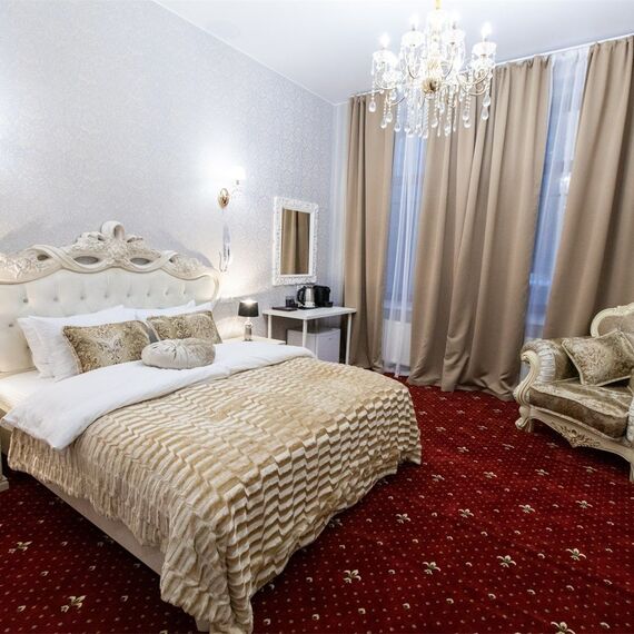 НОМЕР ПОЛУЛЮКС. Фото 1