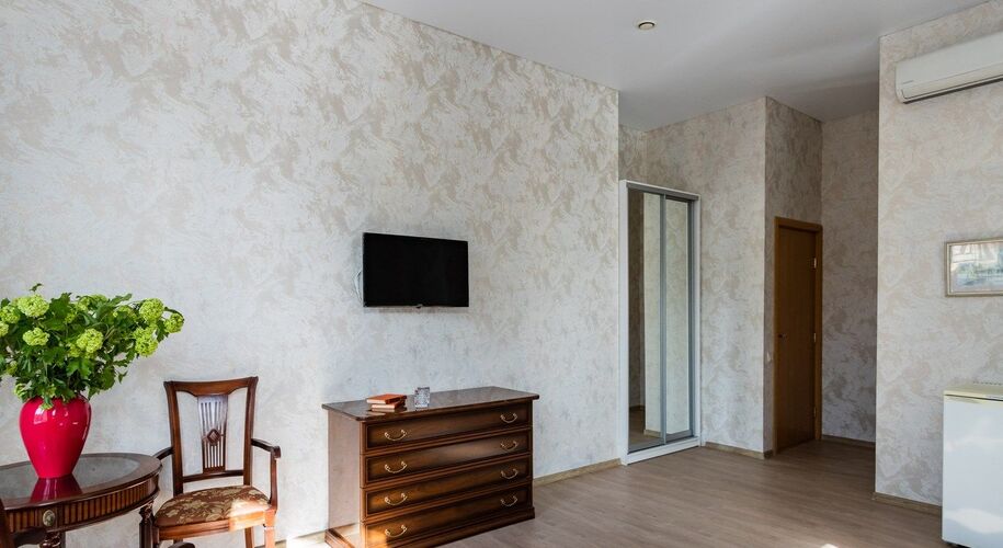  Номера на Площади Восстания - Фото 28