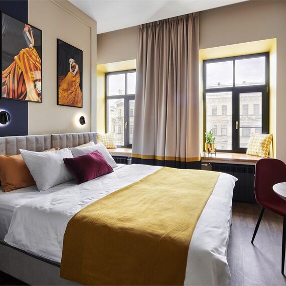 Номер-студио с видом на Невский проспект. Фото 1