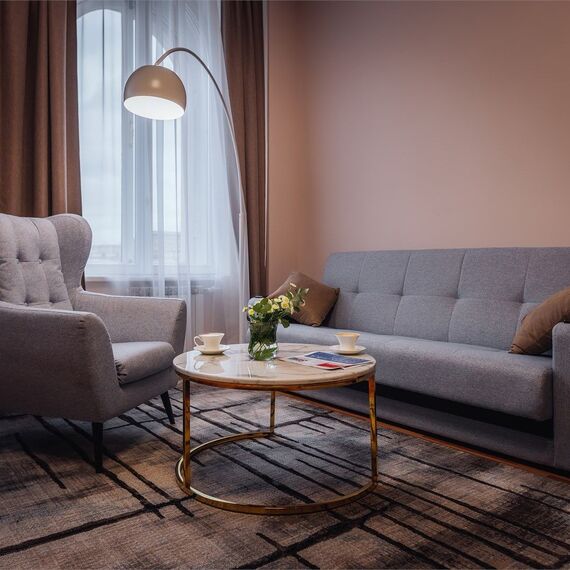 Семейный люкс с 3 спальнями и видом на Казанский собор. Фото 5