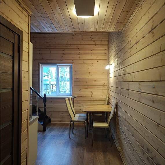 Деревянный коттедж (половина 4Л), 2 этажа, на 3 человека. Фото 5
