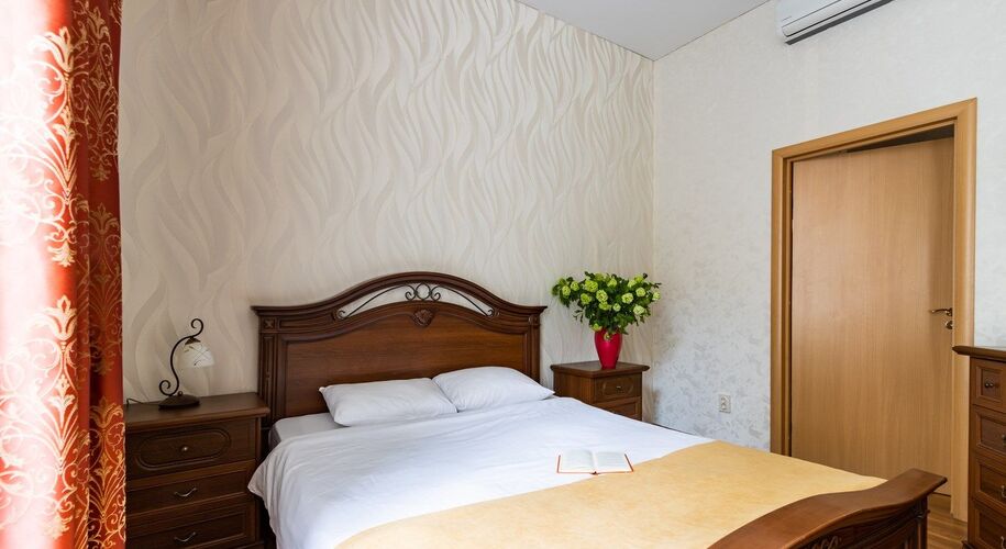  Номера на Площади Восстания - Фото 23