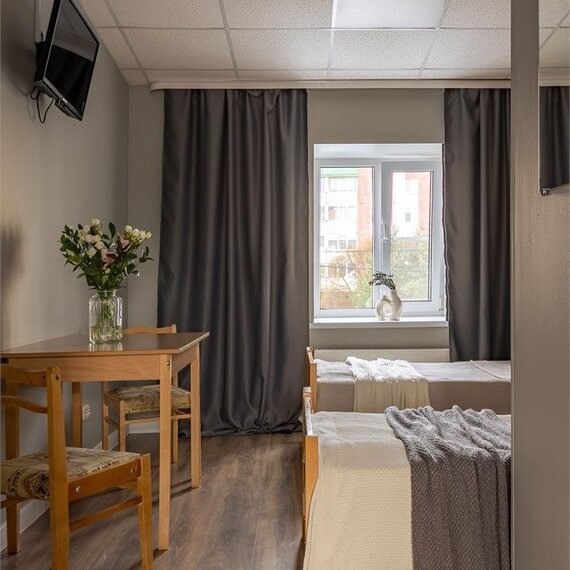 Стандартный  номер с 2 кроватями и собственной ванной. Фото 6