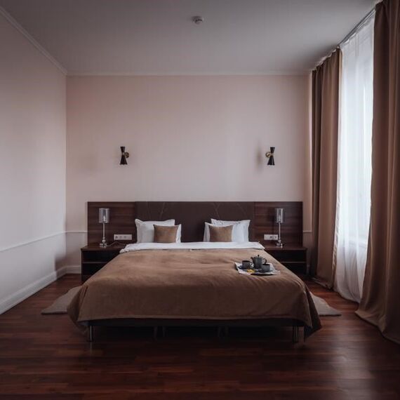 Президентский Люкс с балконом и видом на Казанский Собор. Фото 22