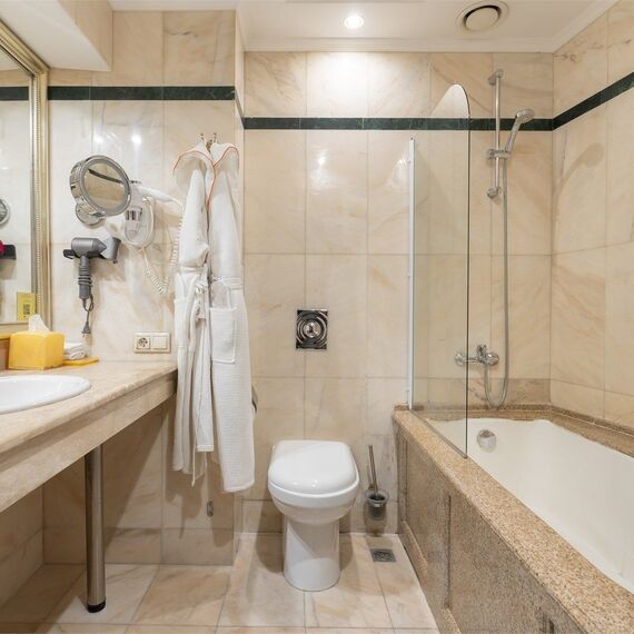 Супериор с двуспальной кроватью. Фото 14